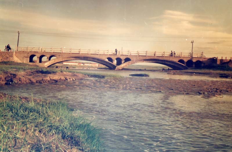 锡林河第一水泥大桥