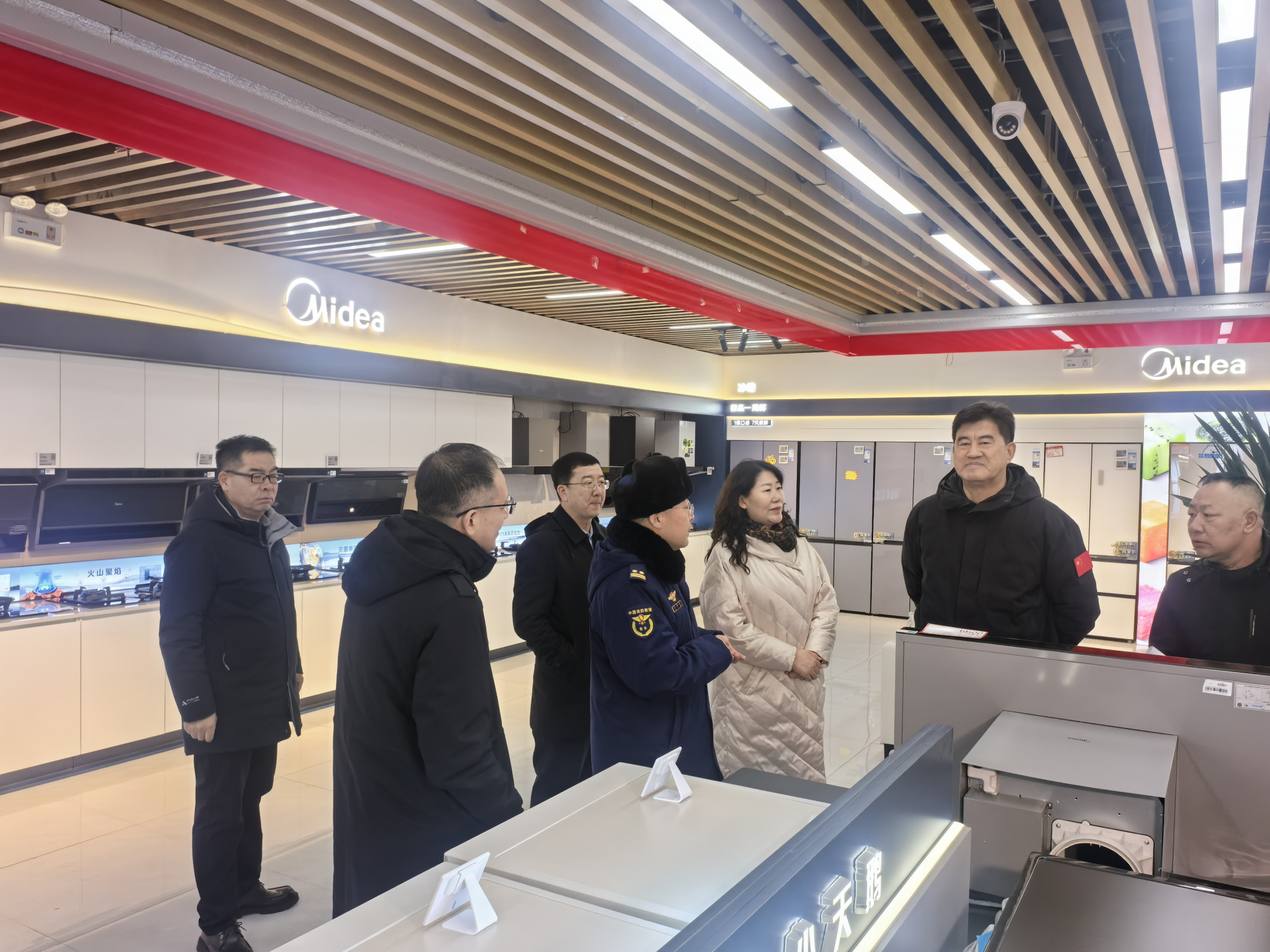 盟委副书记、行署盟长郭玉峰以“四不两直”方式督导检查重点场所消防安全工作